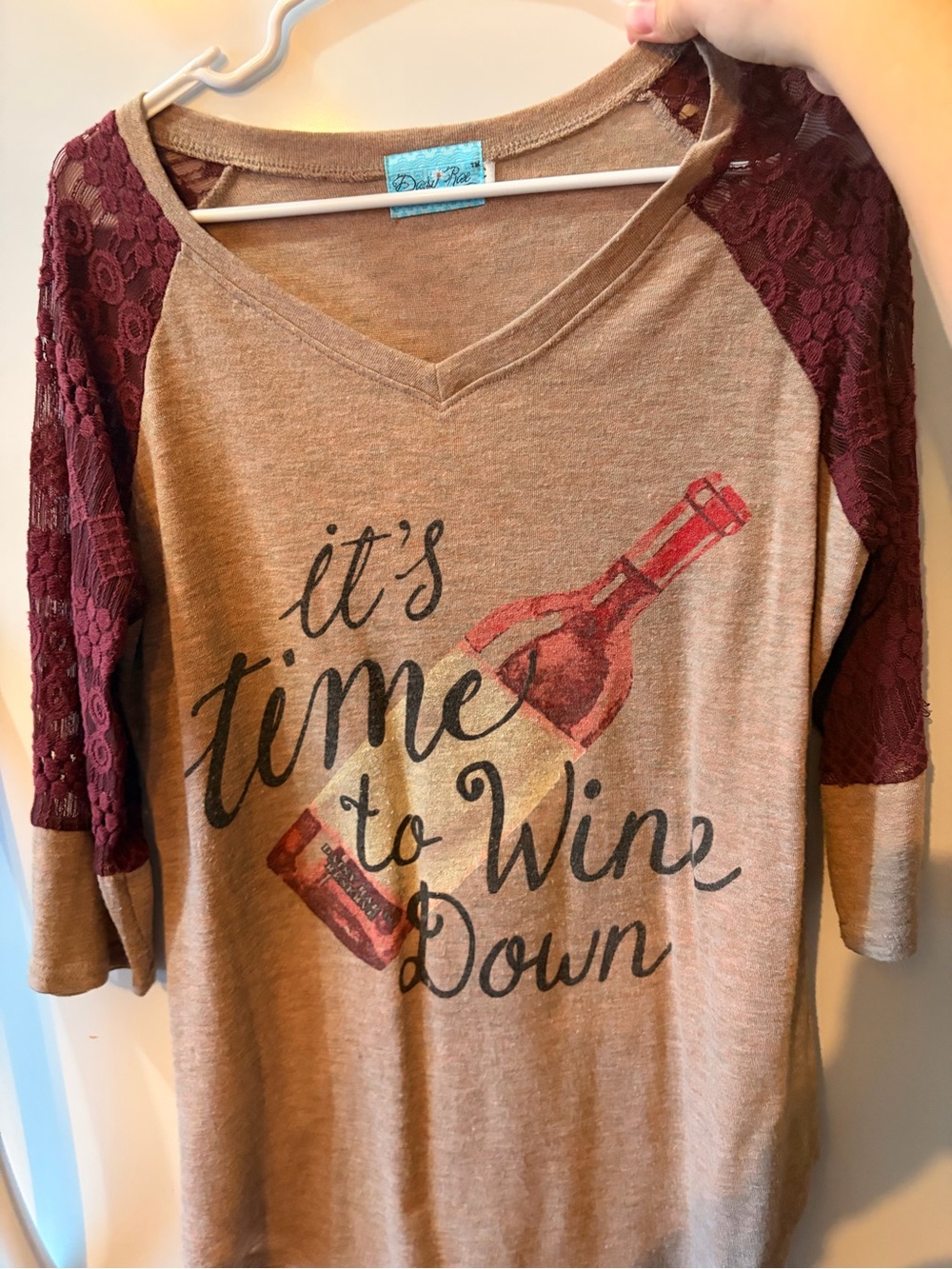 Women's V-Neck Long Sleeve Tee with Lace Raglan Sleeves - Tan & Burgundy